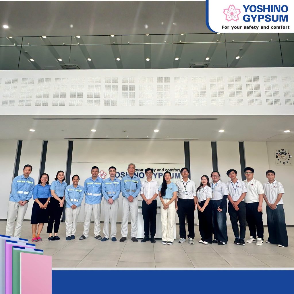 Yoshino Welcomes HUTECH Students for a Factory Tour